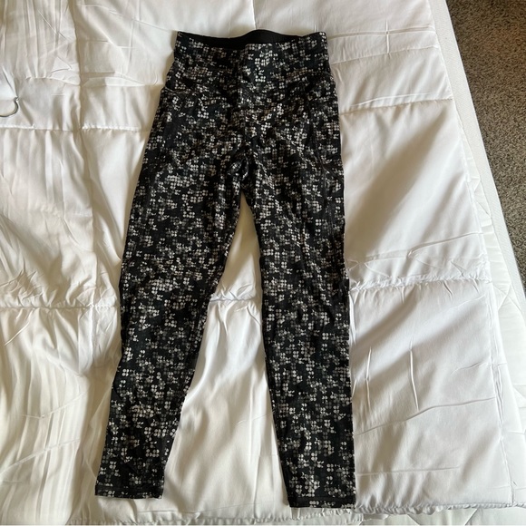 Sweaty Betty Zero Gravity Pocket 7/8 Running Leggings Size 4-6 - Picture 6 of 8